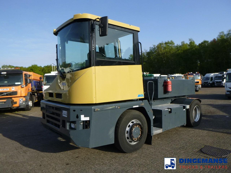 MOL RM 255 4X4 terminal drawbar tractor 150 ton - Tractor terminal: Foto 1 MOL RM 255 4X4 terminal drawbar tractor 150 ton - Tractor terminal: Foto 1