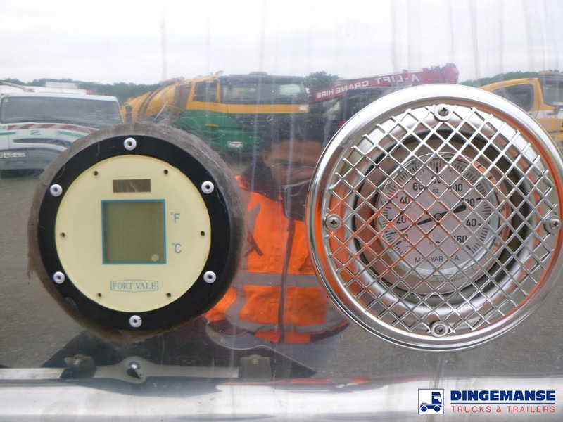 Semiremorcă cisternă Magyar Chemical tank inox 33 m3 / 1 comp: Foto 12