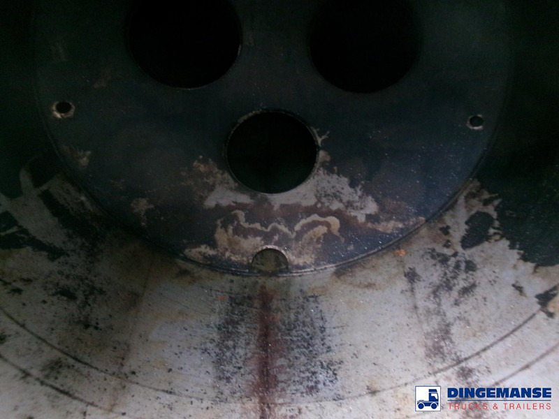 Semiremorcă cisternă Magyar Chemical tank inox 37.4 m3 / 1 comp / ADR 30/11/2023: Foto 9 Semiremorcă cisternă Magyar Chemical tank inox 37.4 m3 / 1 comp / ADR 30/11/2023: Foto 9