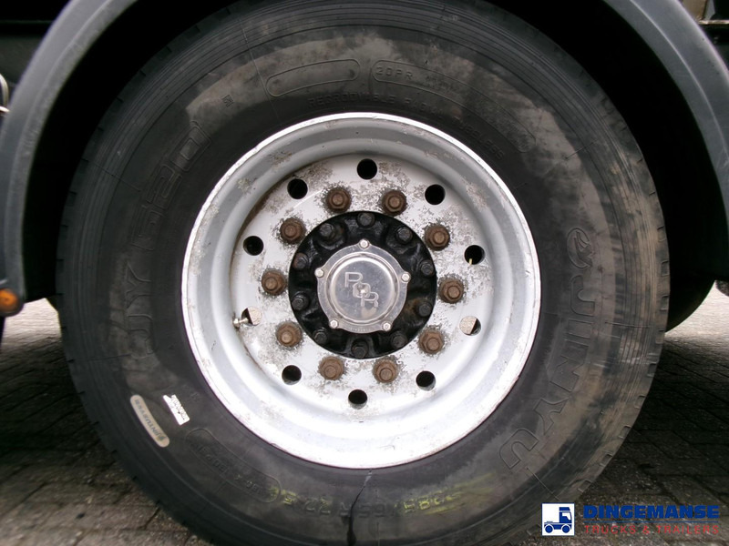 Semiremorcă cisternă Magyar Chemical tank inox 37.4 m3 / 1 comp / ADR 30/11/2023: Foto 14 Semiremorcă cisternă Magyar Chemical tank inox 37.4 m3 / 1 comp / ADR 30/11/2023: Foto 14