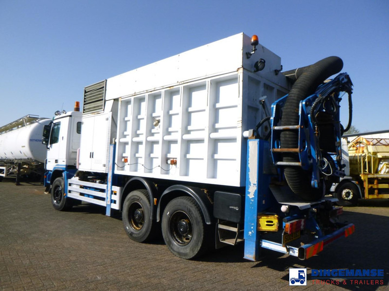 Mercedes-Benz Actros 3344 6x4 Saugbagger / vacuum excavator - Maşină pentru vidanjări: Foto 4 Mercedes-Benz Actros 3344 6x4 Saugbagger / vacuum excavator - Maşină pentru vidanjări: Foto 4