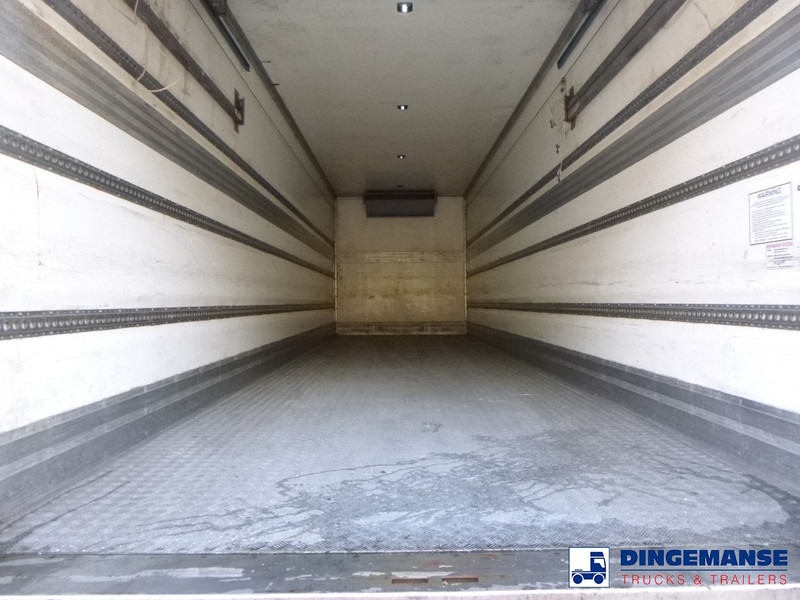 Leasing de Mercedes-Benz Antos 2533 RHD 6x2 Thermoking T1000R frigo Mercedes-Benz Antos 2533 RHD 6x2 Thermoking T1000R frigo: Foto 12