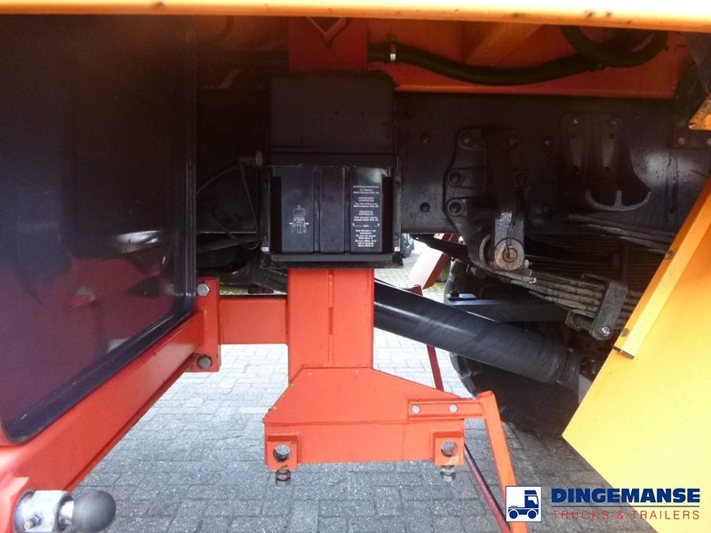 Utilaj deszăpezire Mercedes-Benz SK 2031 4x4x4 Schmidt CJS9 airport sweeper snow plough: Foto 12