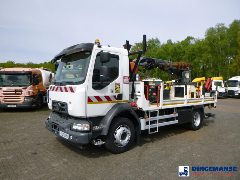 Renault D 240 DTI 4x2 + Risa G2T drilling installation - Maşină de foraj: Foto 1 Renault D 240 DTI 4x2 + Risa G2T drilling installation - Maşină de foraj: Foto 1