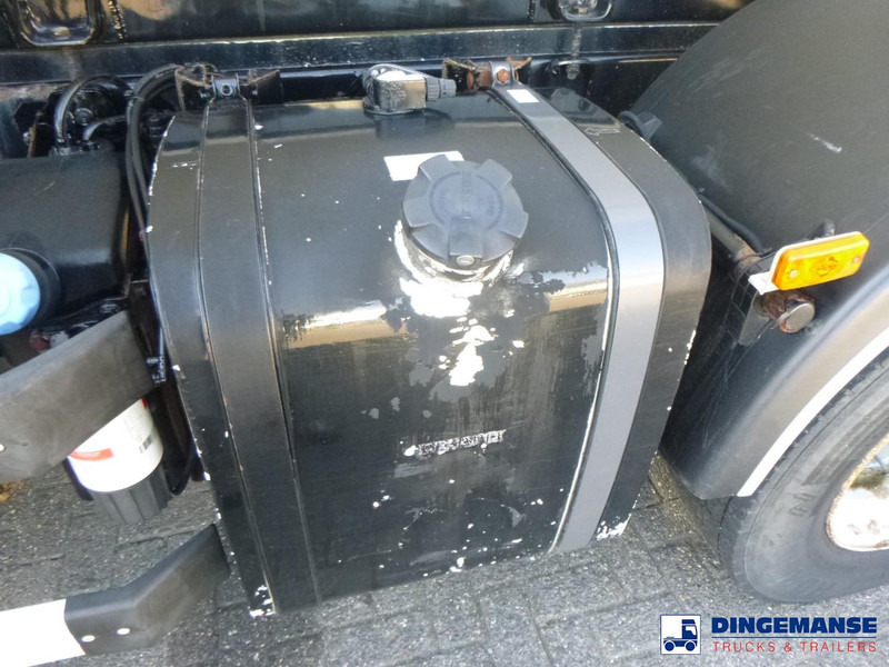 Renault Midlum 280 dxi 4x2 gas tank 18.7 m3 - Camion cisternă: Foto 5 Renault Midlum 280 dxi 4x2 gas tank 18.7 m3 - Camion cisternă: Foto 5