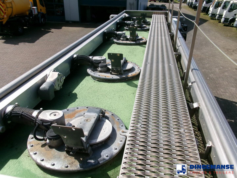 Camion cisternă Renault Premium 310 dxi 6x2 fuel tank 18.5 m3 / 5 comp / ADR 16/08/2024: Foto 17