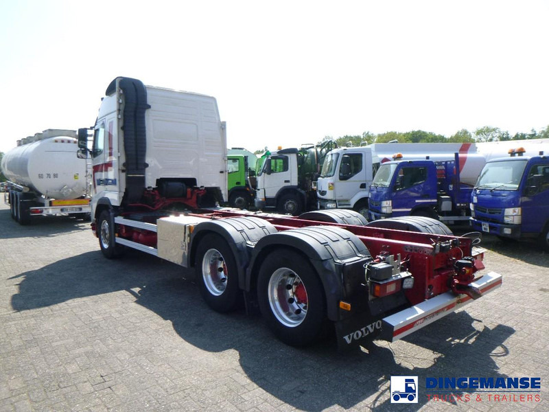 Volvo FM16 600 6x4 Euro 5 chassis + Retarder - Camion şasiu: Foto 3 Volvo FM16 600 6x4 Euro 5 chassis + Retarder - Camion şasiu: Foto 3