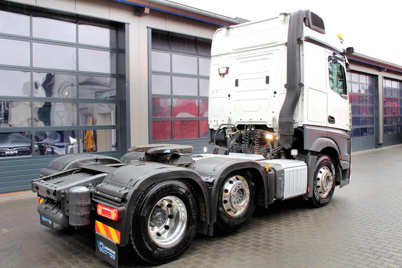 Mercedes-Benz Actros 2551 6x2 BigSpace 68 to Schwerlast + LIFT - Cap tractor: Foto 4 Mercedes-Benz Actros 2551 6x2 BigSpace 68 to Schwerlast + LIFT - Cap tractor: Foto 4
