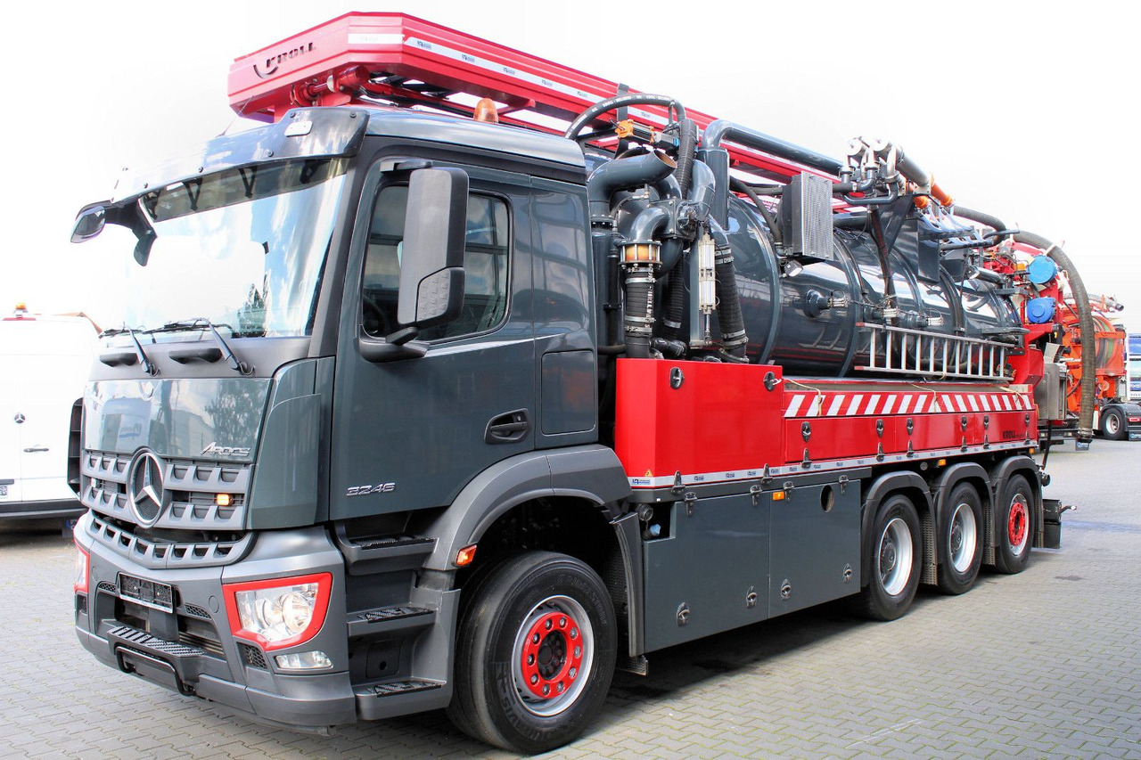 Mercedes-Benz AROCS 3246 8x4 Kroll 16m³ WRG Winterheizung -15C - Maşină pentru vidanjări: Foto 2 Mercedes-Benz AROCS 3246 8x4 Kroll 16m³ WRG Winterheizung -15C - Maşină pentru vidanjări: Foto 2