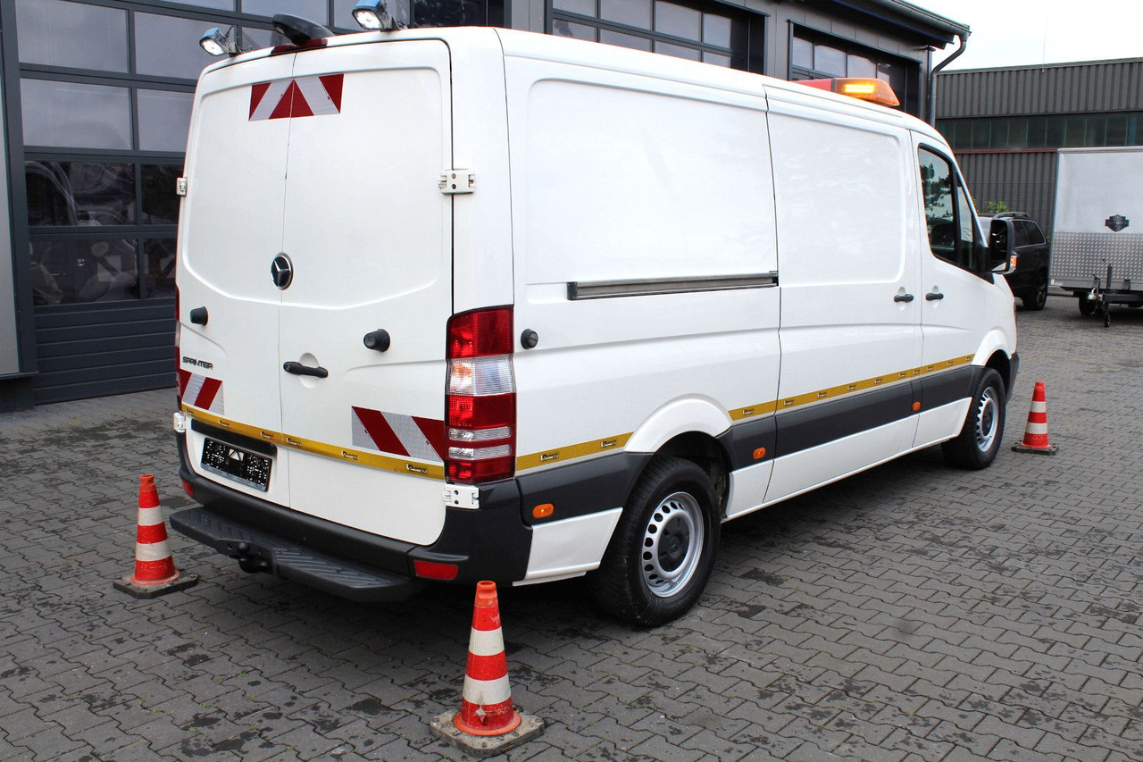 Mercedes-Benz Sprinter 316 CDI + Leistikow 1m³ HD-Spüler 3,5t - Maşină pentru vidanjări: Foto 4 Mercedes-Benz Sprinter 316 CDI + Leistikow 1m³ HD-Spüler 3,5t - Maşină pentru vidanjări: Foto 4