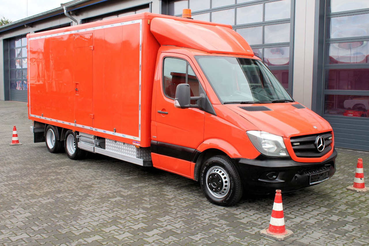 Mercedes-Benz Sprinter 719 V6 CDI 2m³HD-Spül+IBAK TV-Kanal 3D - Maşină pentru vidanjări: Foto 2 Mercedes-Benz Sprinter 719 V6 CDI 2m³HD-Spül+IBAK TV-Kanal 3D - Maşină pentru vidanjări: Foto 2