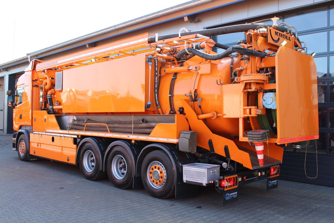 Scania R450 8x4 Kroll 19m³ Wasserrückgewinner Kombi-HD - Maşină pentru vidanjări: Foto 5 Scania R450 8x4 Kroll 19m³ Wasserrückgewinner Kombi-HD - Maşină pentru vidanjări: Foto 5