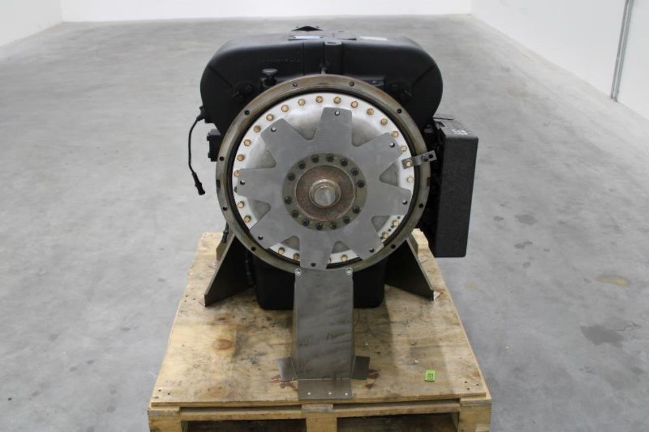 Dana 340TE17313-40 - Transmisie pentru Stivuitor: Foto 4 Dana 340TE17313-40 - Transmisie pentru Stivuitor: Foto 4