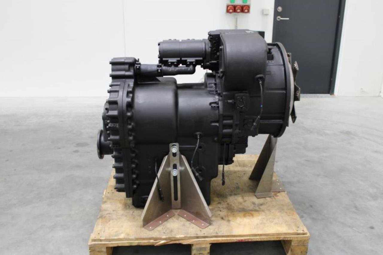 Dana 340TE17313-40 - Transmisie pentru Stivuitor: Foto 1 Dana 340TE17313-40 - Transmisie pentru Stivuitor: Foto 1