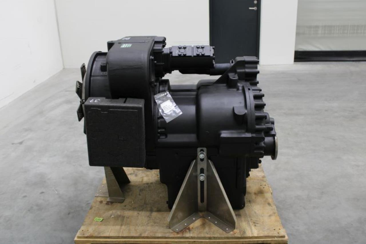 Dana 340TE17313-40 - Transmisie pentru Stivuitor: Foto 2 Dana 340TE17313-40 - Transmisie pentru Stivuitor: Foto 2