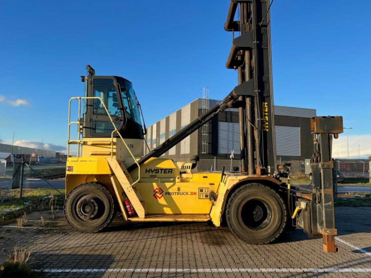 Hyster H16XM-12EC - Stivuitor containere: Foto 1 Hyster H16XM-12EC - Stivuitor containere: Foto 1
