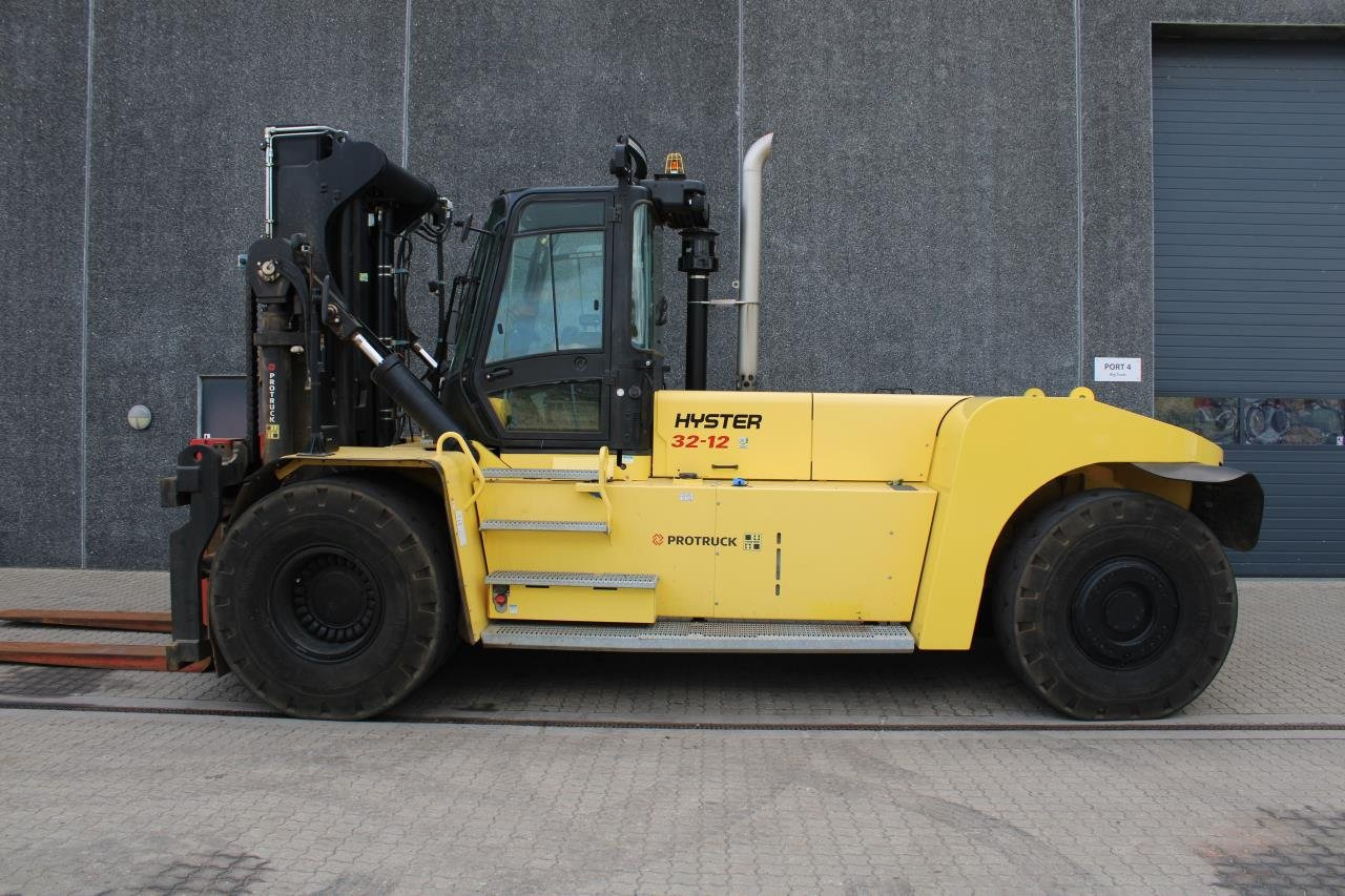 Hyster H32.00XM-12 - Stivuitor diesel: Foto 1 Hyster H32.00XM-12 - Stivuitor diesel: Foto 1