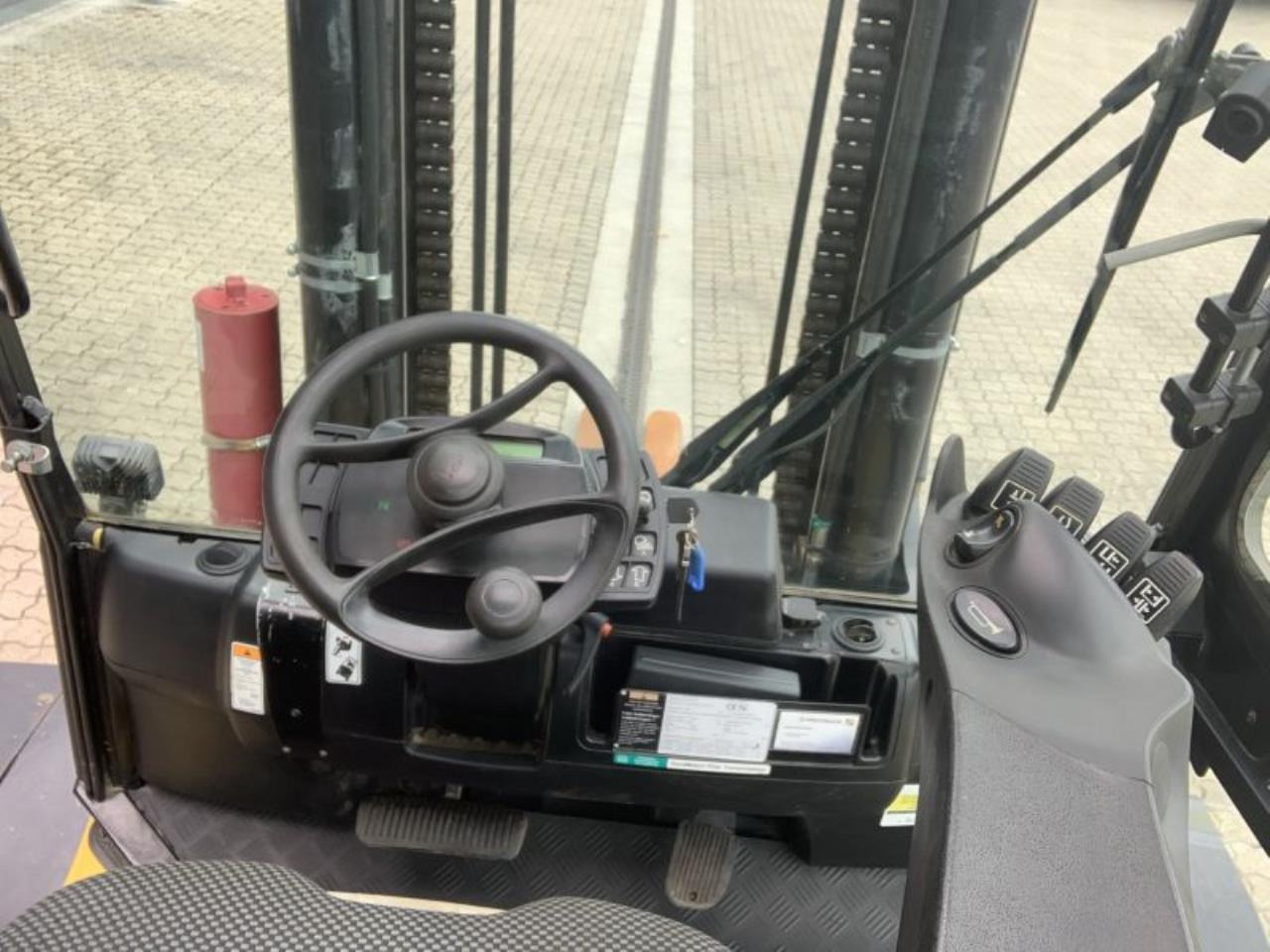 Hyster H8.0FT-6 - Stivuitor diesel: Foto 4 Hyster H8.0FT-6 - Stivuitor diesel: Foto 4