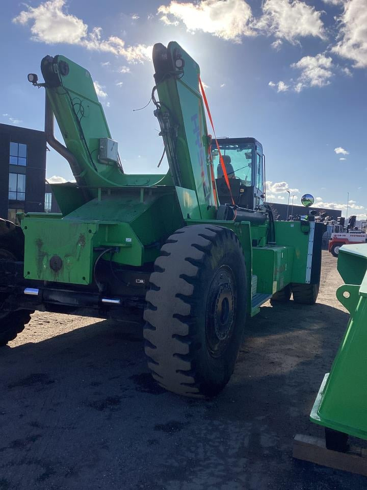 Hyster RS46-41L CH - Reach stacker: Foto 4 Hyster RS46-41L CH - Reach stacker: Foto 4