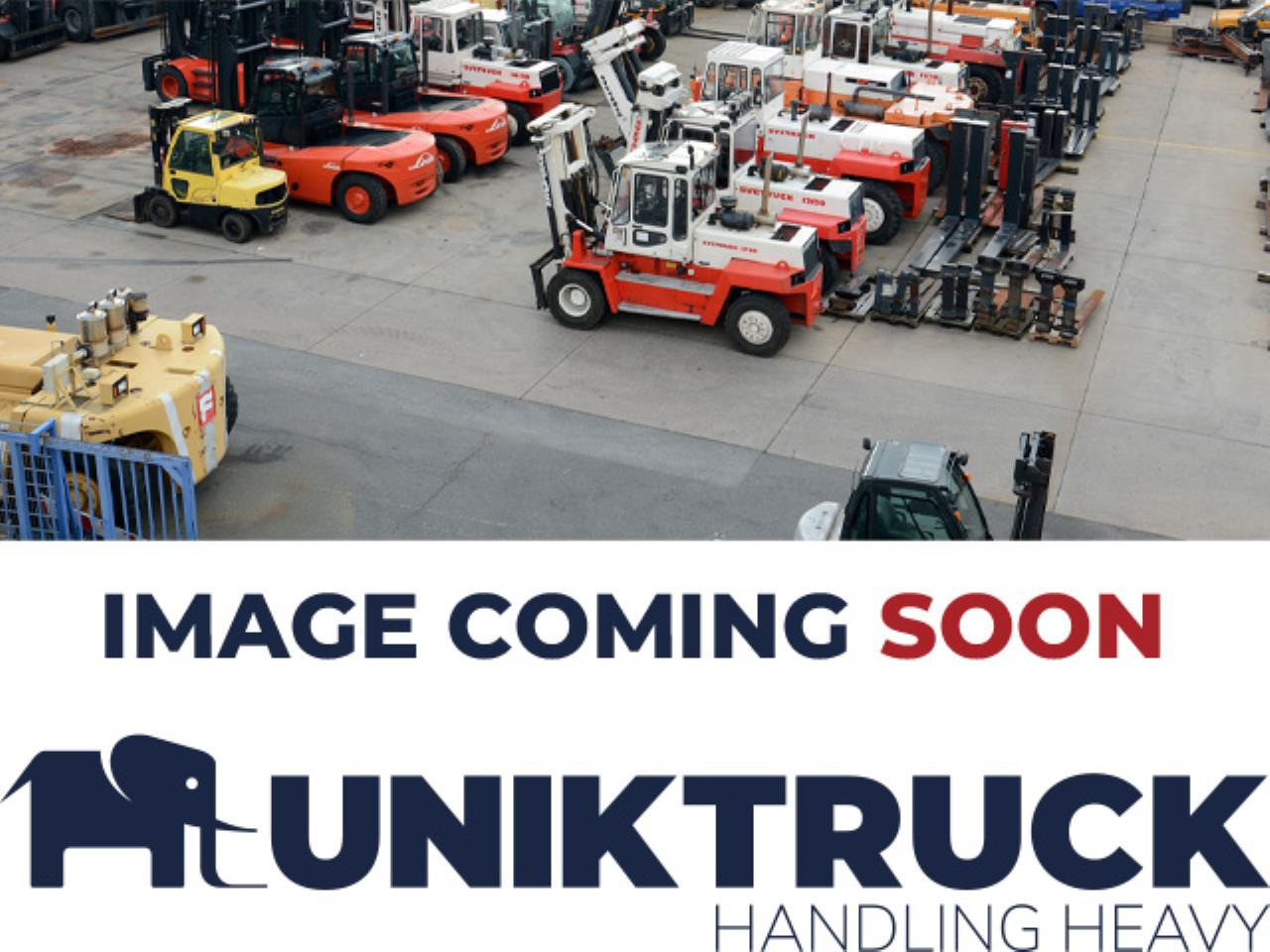 MOL RM255 4X4 - Tractor terminal: Foto 1 MOL RM255 4X4 - Tractor terminal: Foto 1