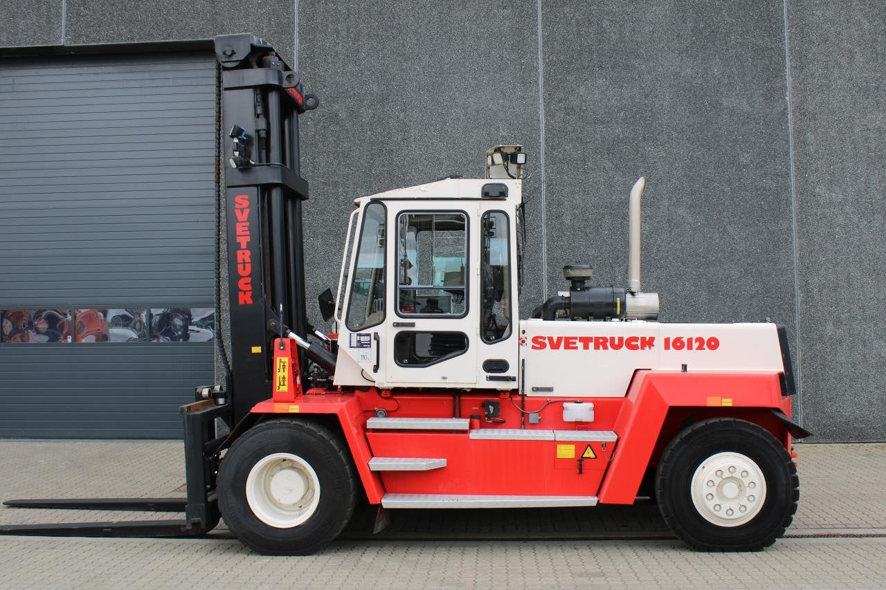 SveTruck 16120-38 - Stivuitor diesel: Foto 1 SveTruck 16120-38 - Stivuitor diesel: Foto 1