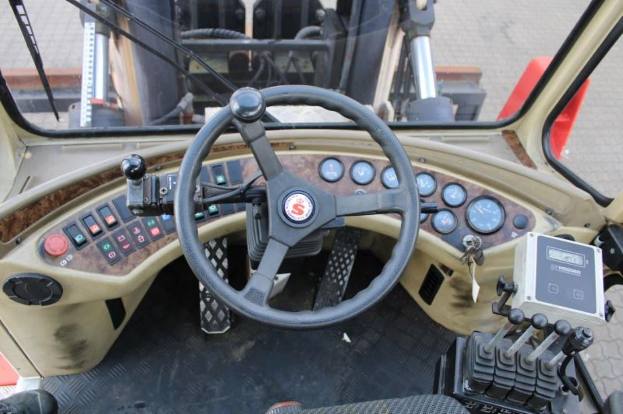 SveTruck 16120-38 - Stivuitor diesel: Foto 4 SveTruck 16120-38 - Stivuitor diesel: Foto 4