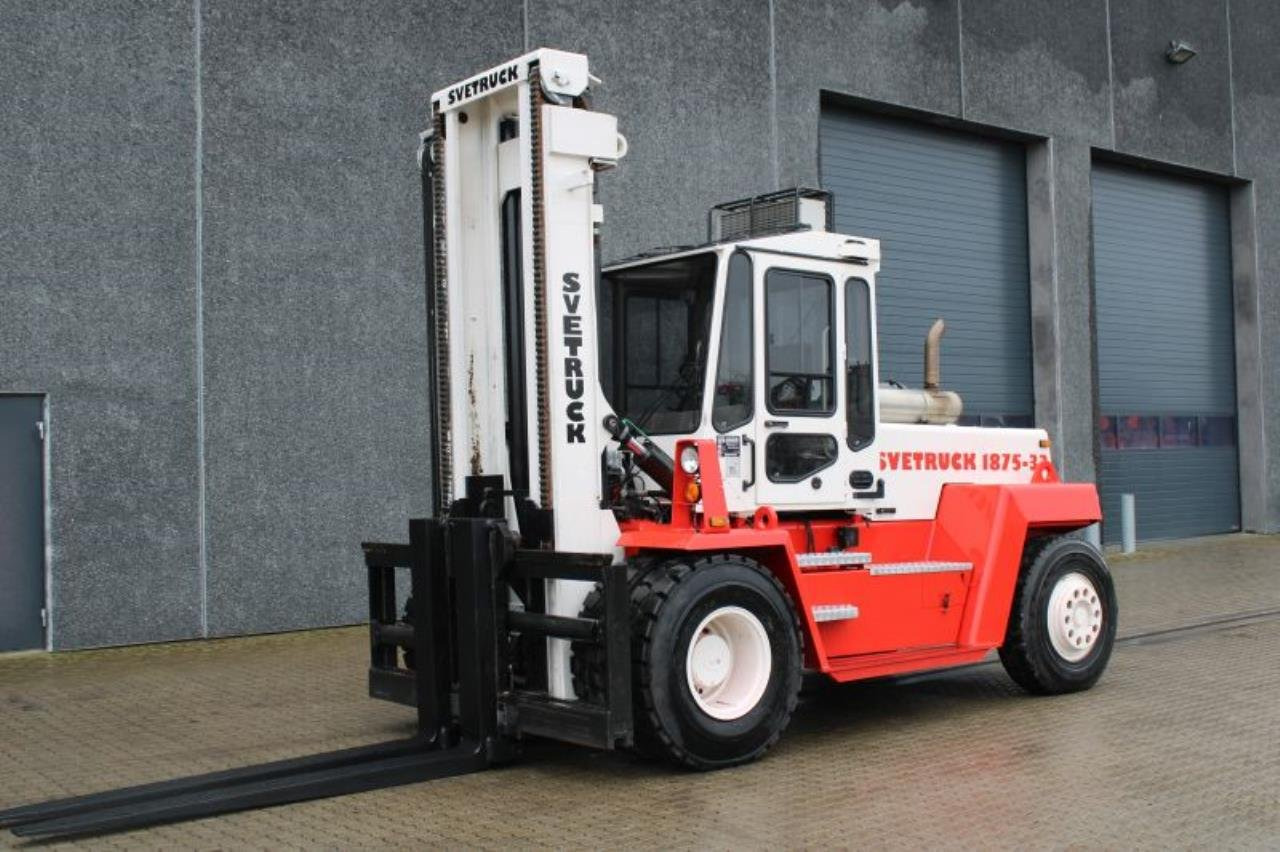 SveTruck 1875-33 - Stivuitor diesel: Foto 2 SveTruck 1875-33 - Stivuitor diesel: Foto 2