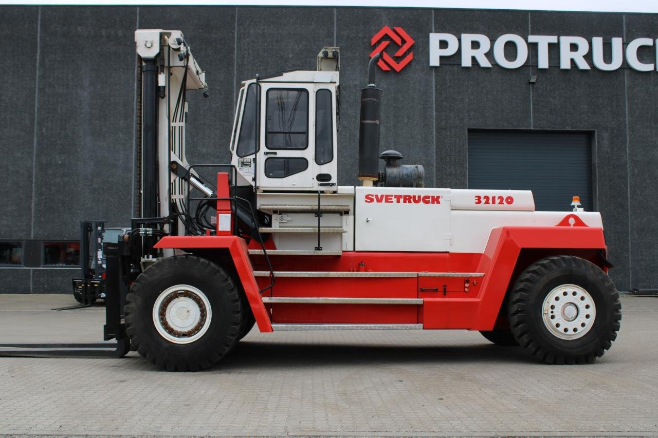 SveTruck 32120-50 - Stivuitor diesel: Foto 1 SveTruck 32120-50 - Stivuitor diesel: Foto 1