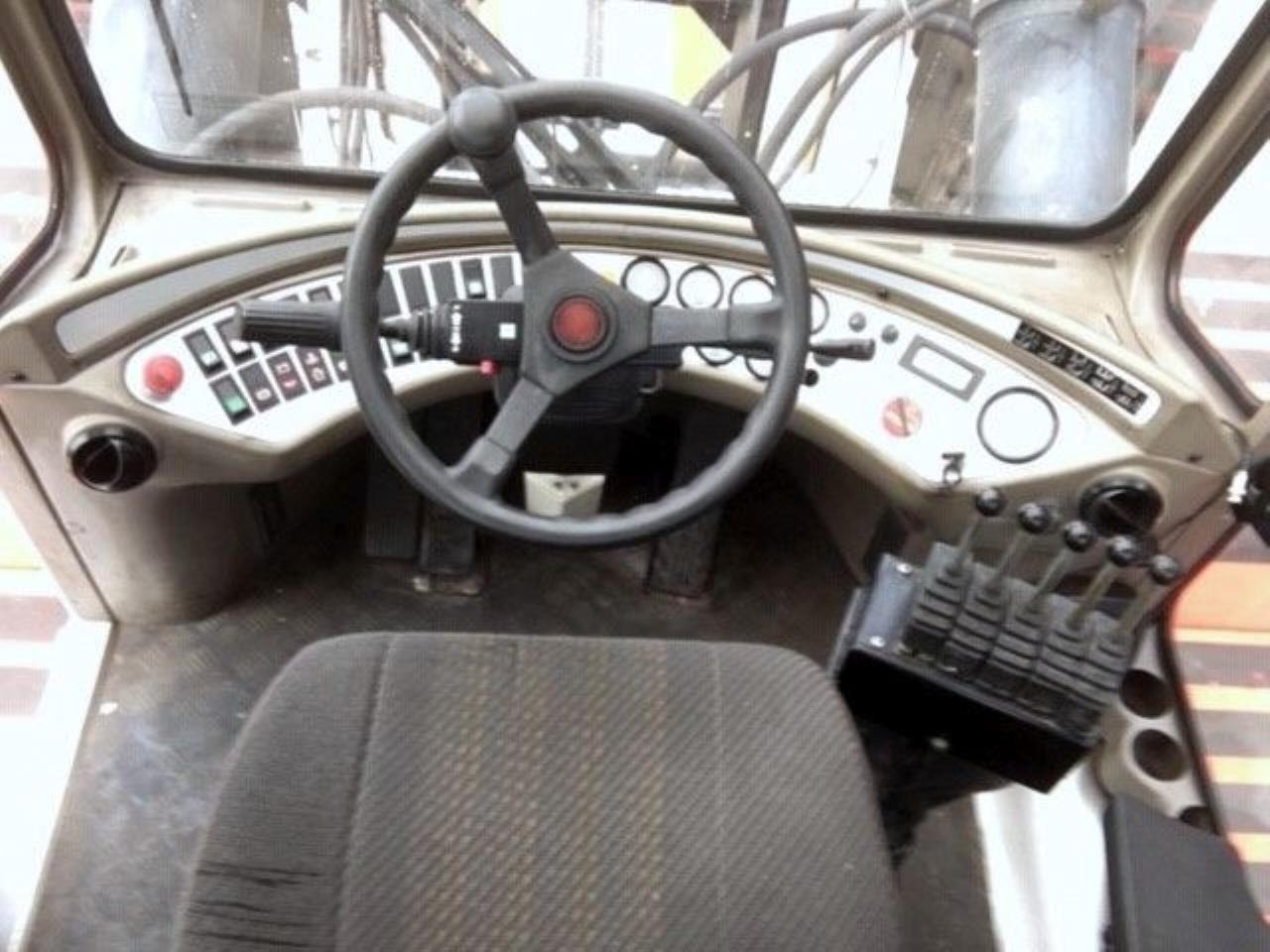 SveTruck 45120-57 - Stivuitor diesel: Foto 4 SveTruck 45120-57 - Stivuitor diesel: Foto 4