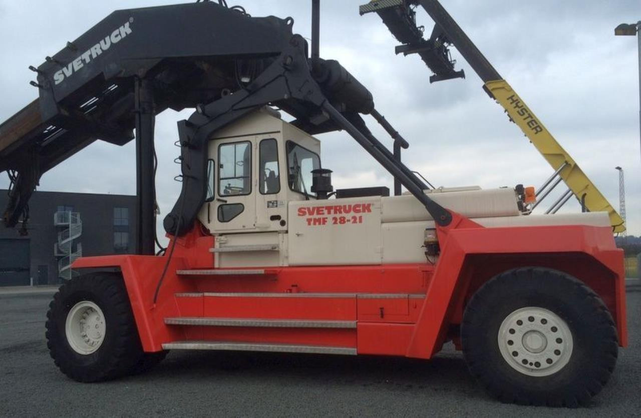 SveTruck TMF 28-21 - Stivuitor diesel: Foto 1 SveTruck TMF 28-21 - Stivuitor diesel: Foto 1