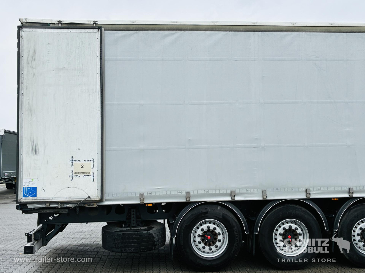 BERGER Auflieger Curtainsider Standard - Semiremorcă prelată: Foto 3 BERGER Auflieger Curtainsider Standard - Semiremorcă prelată: Foto 3