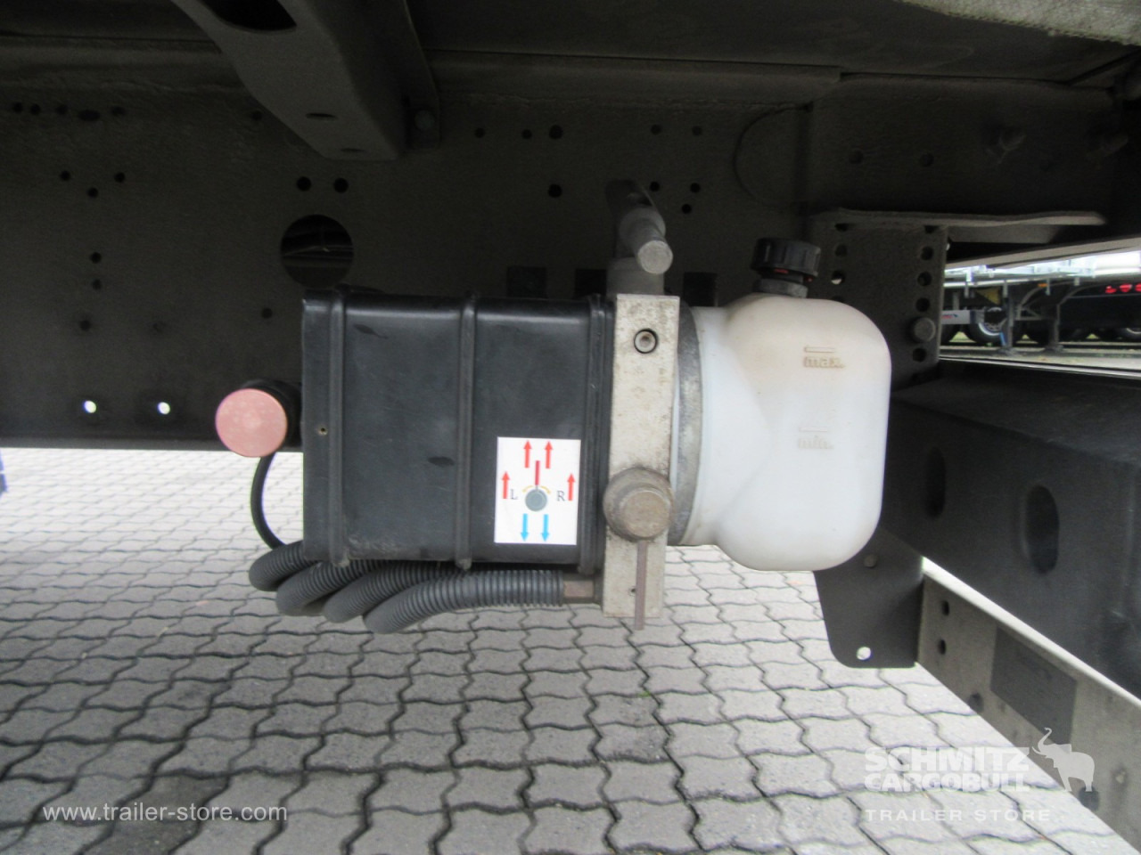 SCHMITZ Auflieger Curtainsider Mega - Semiremorcă prelată: Foto 4 SCHMITZ Auflieger Curtainsider Mega - Semiremorcă prelată: Foto 4