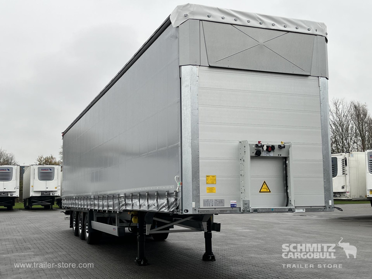 SCHMITZ Auflieger Curtainsider Mega - Semiremorcă prelată: Foto 1 SCHMITZ Auflieger Curtainsider Mega - Semiremorcă prelată: Foto 1