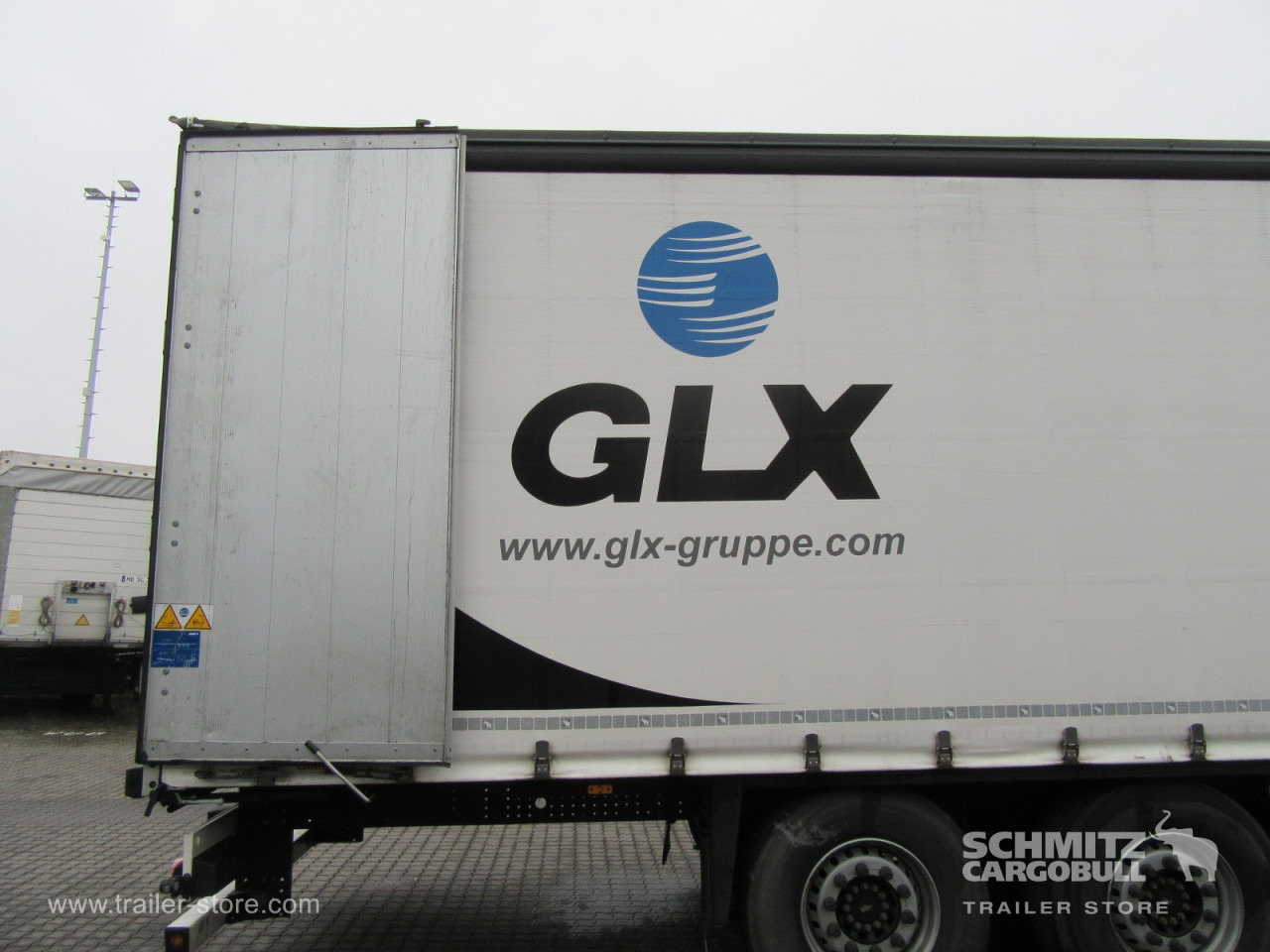 SCHMITZ Auflieger Curtainsider Standard - Semiremorcă prelată: Foto 3 SCHMITZ Auflieger Curtainsider Standard - Semiremorcă prelată: Foto 3