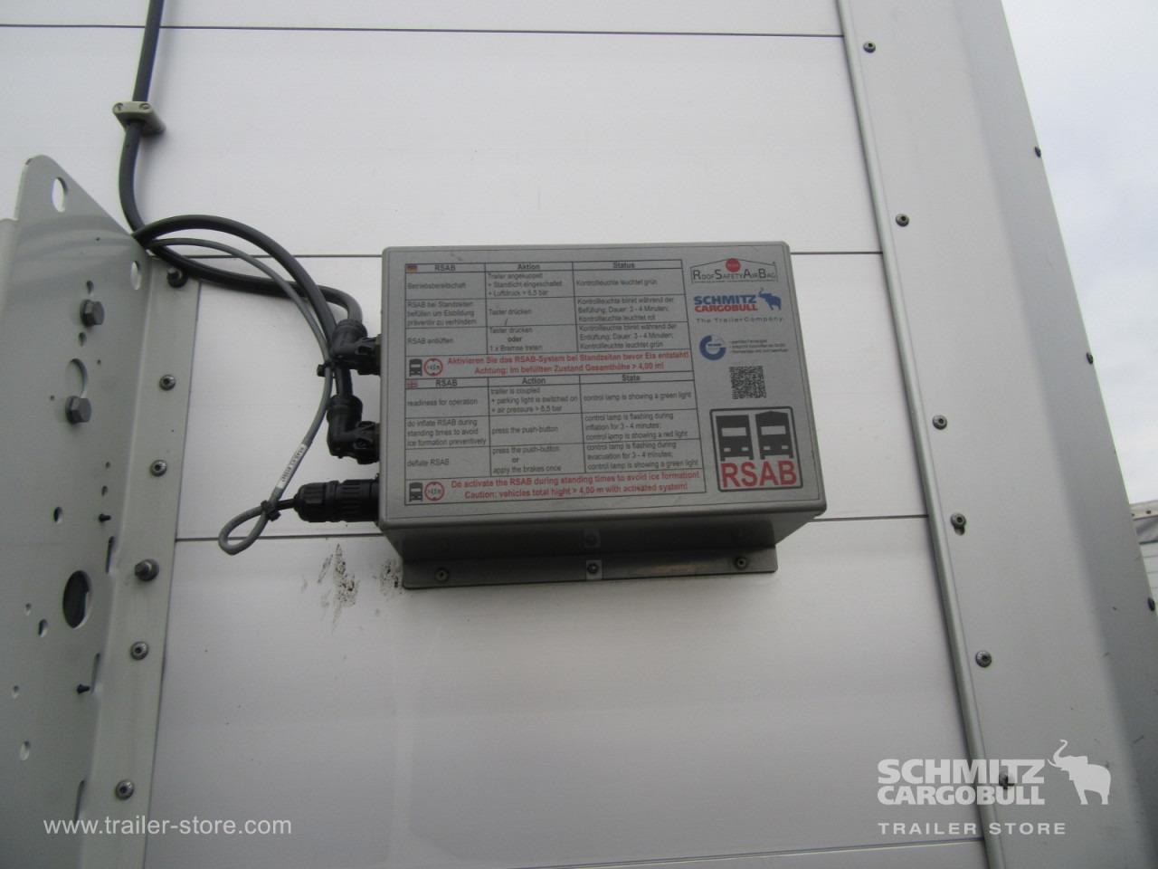 SCHMITZ Auflieger Curtainsider Standard - Semiremorcă prelată: Foto 5 SCHMITZ Auflieger Curtainsider Standard - Semiremorcă prelată: Foto 5