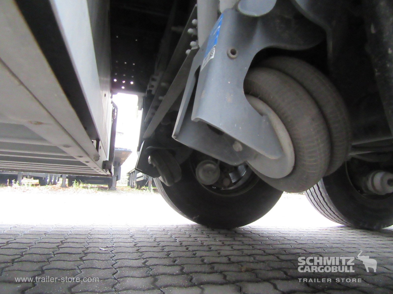 SCHMITZ Auflieger Curtainsider Standard - Semiremorcă prelată: Foto 3 SCHMITZ Auflieger Curtainsider Standard - Semiremorcă prelată: Foto 3