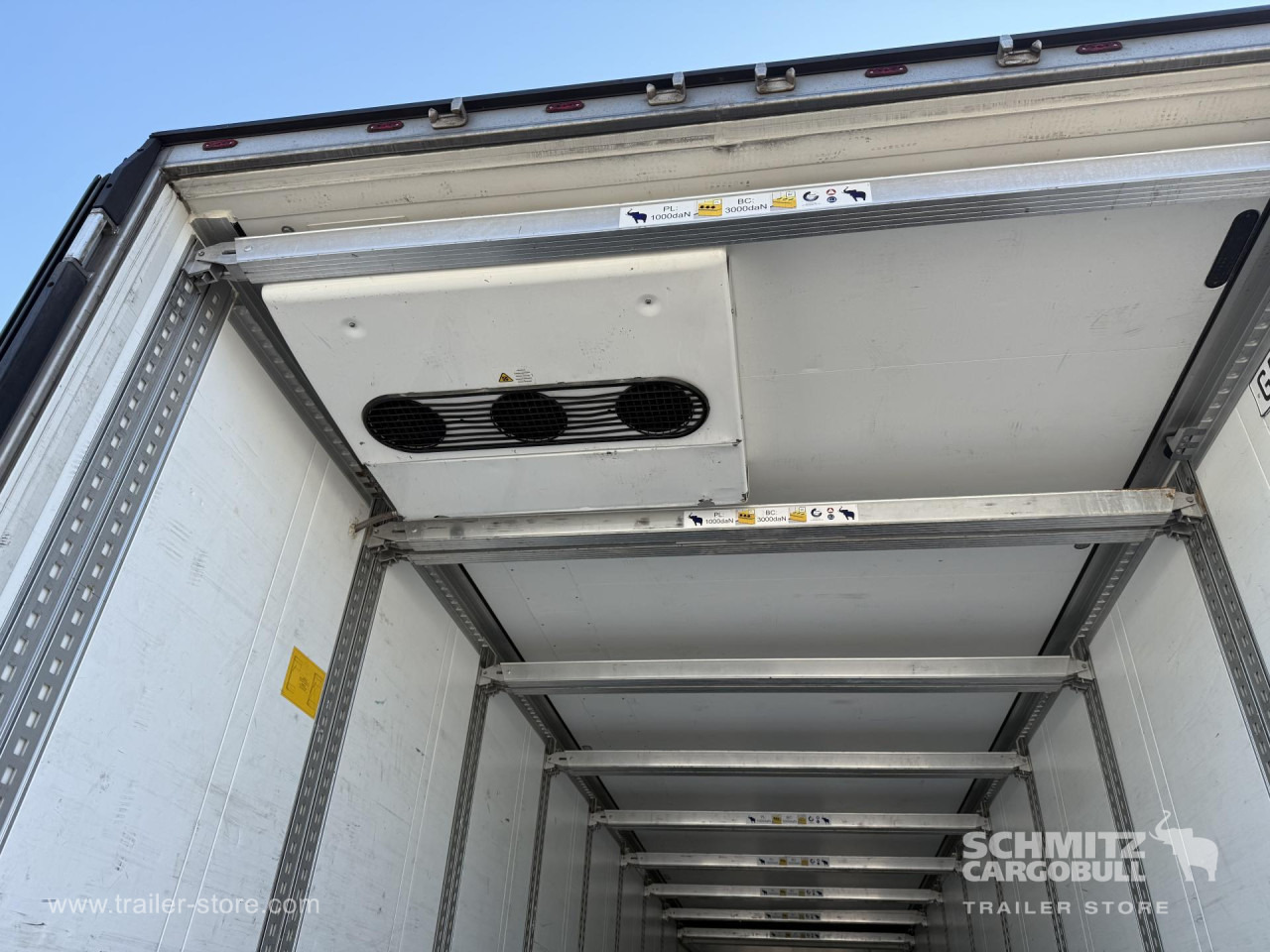 SCHMITZ Auflieger Tiefkühler Multitemp Double deck - Semiremorcă izoterma: Foto 3 SCHMITZ Auflieger Tiefkühler Multitemp Double deck - Semiremorcă izoterma: Foto 3