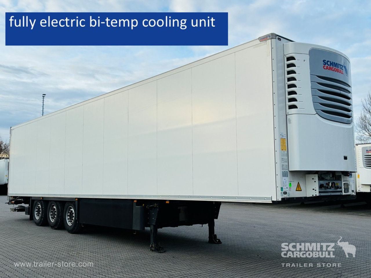 SCHMITZ Auflieger Tiefkühler Multitemp Taillift - Semiremorcă izoterma: Foto 1 SCHMITZ Auflieger Tiefkühler Multitemp Taillift - Semiremorcă izoterma: Foto 1