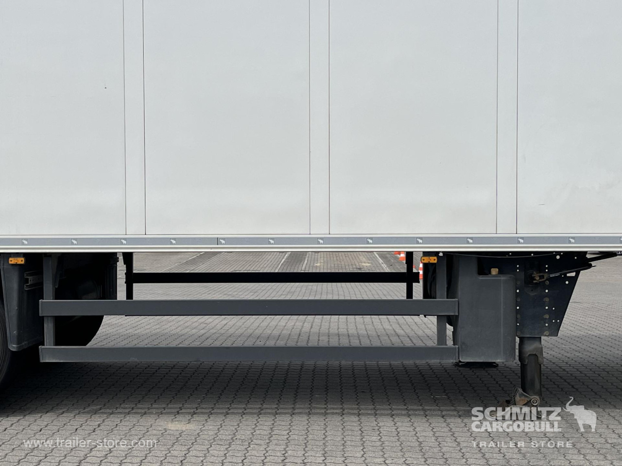 Semiremorcă izoterma SCHMITZ Auflieger Tiefkühler Standard Double deck: Foto 15 Semiremorcă izoterma SCHMITZ Auflieger Tiefkühler Standard Double deck: Foto 15