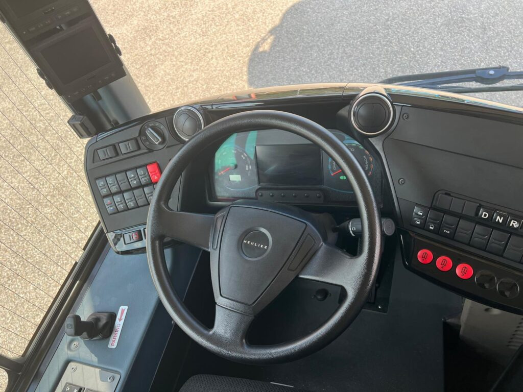 N.1 IVECO GX330ELEC – Anno 2019 - Autobuz urban: Foto 3 N.1 IVECO GX330ELEC – Anno 2019 - Autobuz urban: Foto 3