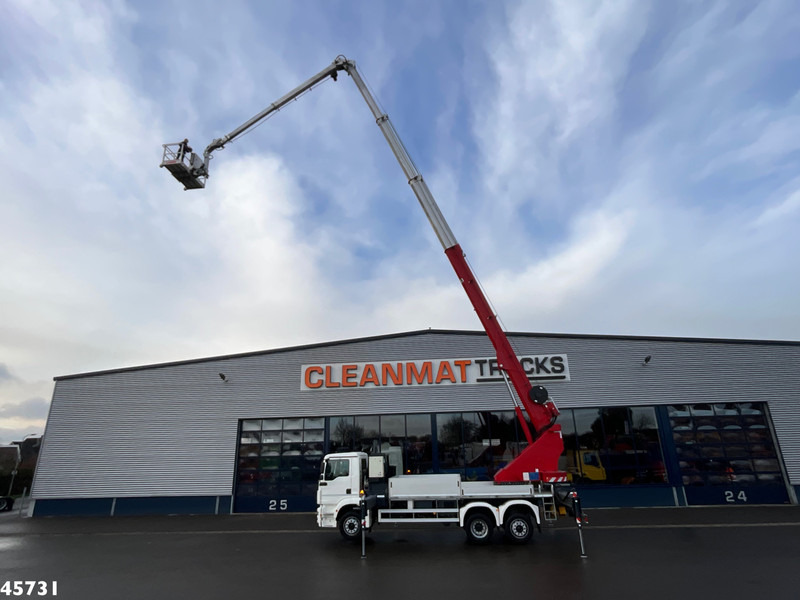 MAN TGM 26.320 Euro 6 Bocker hoogwerker met Jib 46 meter Just 33.833 km! - Camion: Foto 1 MAN TGM 26.320 Euro 6 Bocker hoogwerker met Jib 46 meter Just 33.833 km! - Camion: Foto 1