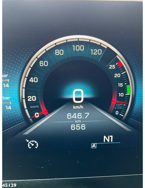 Cap tractor Mercedes-Benz Arocs 2663 6x4 Euro 6 Trekker with PTO NEW AND UNUSED!: Foto 18 Cap tractor Mercedes-Benz Arocs 2663 6x4 Euro 6 Trekker with PTO NEW AND UNUSED!: Foto 18