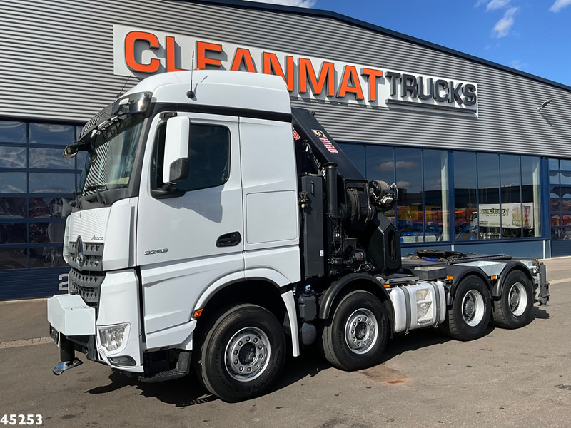Mercedes-Benz Arocs 3253 8x4 Hiab 105 Tonmeter laadkraan - Cap tractor: Foto 3 Mercedes-Benz Arocs 3253 8x4 Hiab 105 Tonmeter laadkraan - Cap tractor: Foto 3