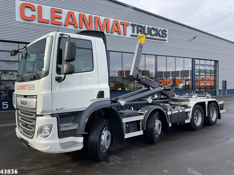 DAF FAC CF 370 8x2 NIEUWE Hyvalift 26 Ton haakarmsysteem!! Just 177.485 km! - Camion cu cârlig: Foto 1 DAF FAC CF 370 8x2 NIEUWE Hyvalift 26 Ton haakarmsysteem!! Just 177.485 km! - Camion cu cârlig: Foto 1