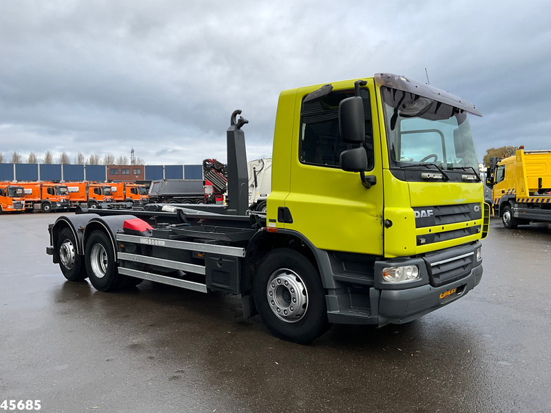 DAF FAN 75 CF 310 VDL 21 Ton haakarmsysteem - Camion cu cârlig: Foto 3 DAF FAN 75 CF 310 VDL 21 Ton haakarmsysteem - Camion cu cârlig: Foto 3