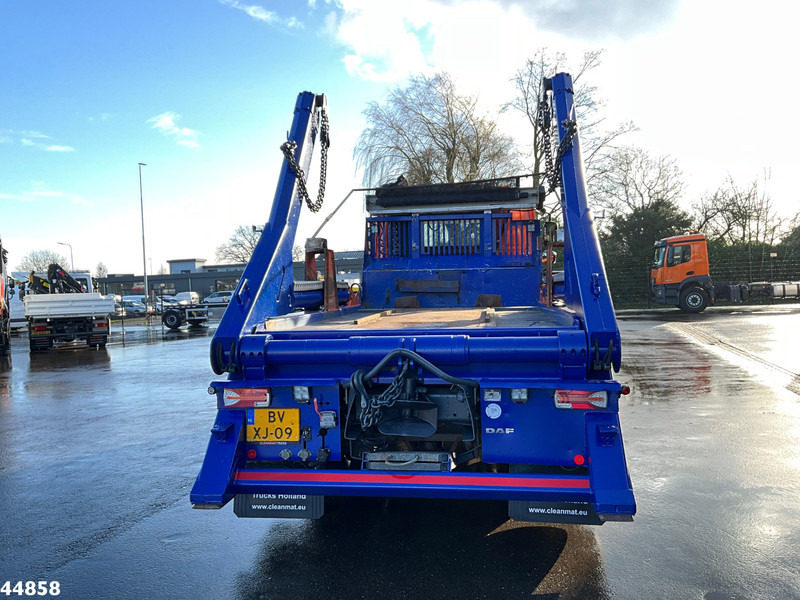 DAF FAN 85 CF 360 Manual VDL 18 Ton portaalarmsysteem - Camion container de gunoi: Foto 4 DAF FAN 85 CF 360 Manual VDL 18 Ton portaalarmsysteem - Camion container de gunoi: Foto 4