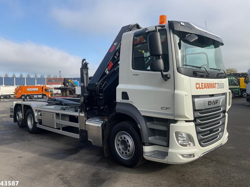 DAF FAN CF 430 Hiab 25 Tonmeter laadkraan - Camion cu cârlig, Camion cu macara: Foto 3 DAF FAN CF 430 Hiab 25 Tonmeter laadkraan - Camion cu cârlig, Camion cu macara: Foto 3