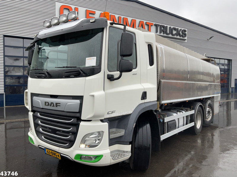 DAF FAN CF 450 Euro 6 RVS Milchtank - Camion cisternă: Foto 1 DAF FAN CF 450 Euro 6 RVS Milchtank - Camion cisternă: Foto 1