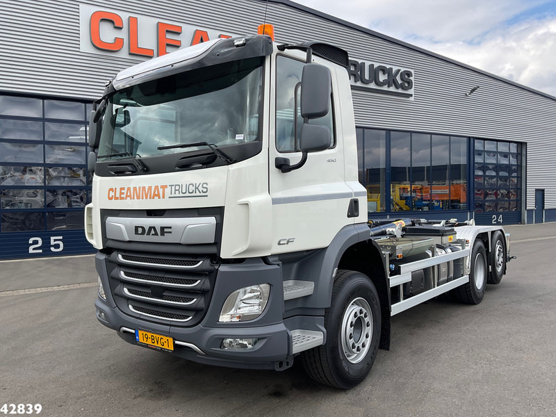 DAF FAN CF 450 Hyvalift 20 Ton haakarmsysteem Unused! - Camion cu cârlig: Foto 2 DAF FAN CF 450 Hyvalift 20 Ton haakarmsysteem Unused! - Camion cu cârlig: Foto 2
