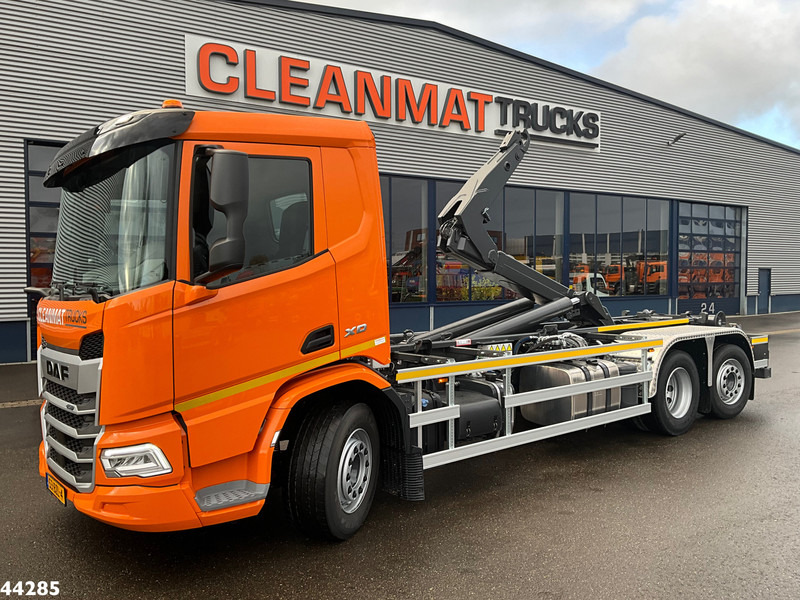DAF FAN XD 450 Euro 6 VDL 21 Ton Schuif-knik haakarmsysteem - Camion cu cârlig: Foto 1 DAF FAN XD 450 Euro 6 VDL 21 Ton Schuif-knik haakarmsysteem - Camion cu cârlig: Foto 1